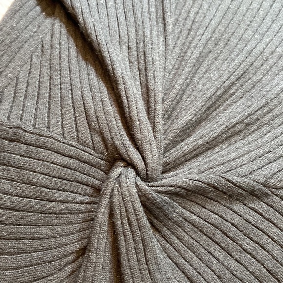 Something Navy Black Knot Detail Long Sleeve Pullover - Picture 6 of 11